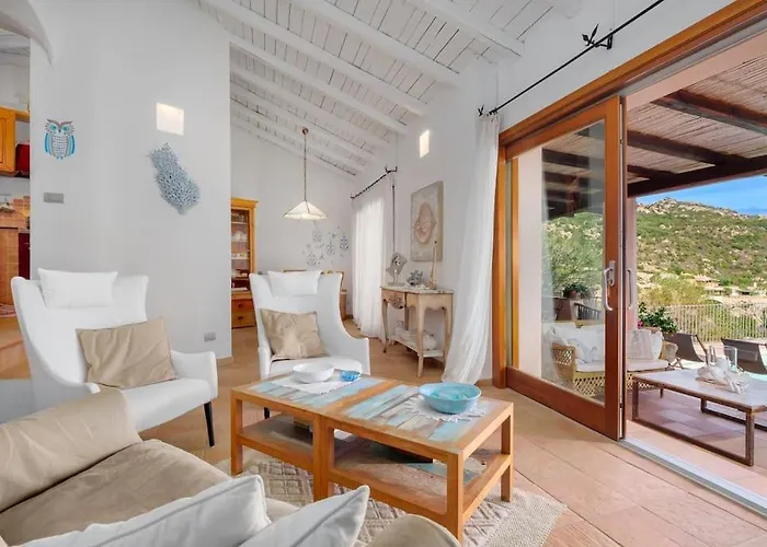 Privata Con Piscina In Pantogia