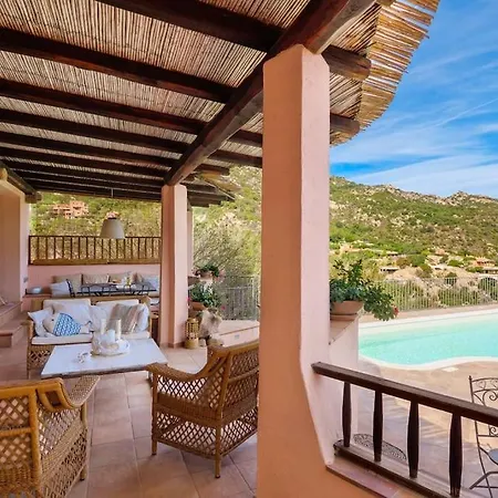 Privata Con Piscina In Pantogia Villa *