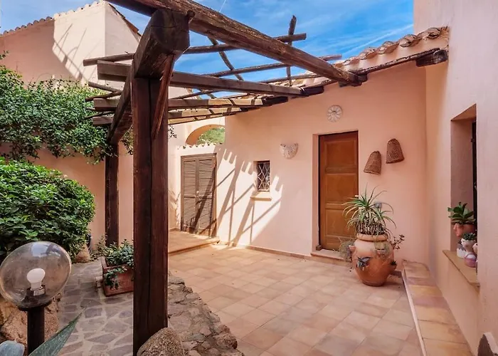 Privata Con Piscina In Pantogia * Porto Cervo