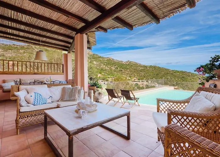 Privata Con Piscina In Pantogia Villa *