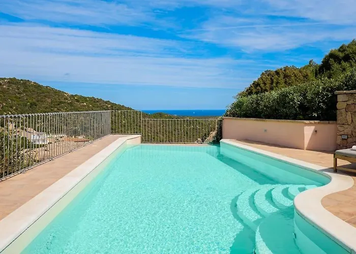 Privata Con Piscina In Pantogia